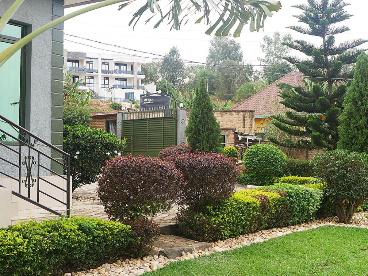 Villa Kikiriki Kigali Exterior photo